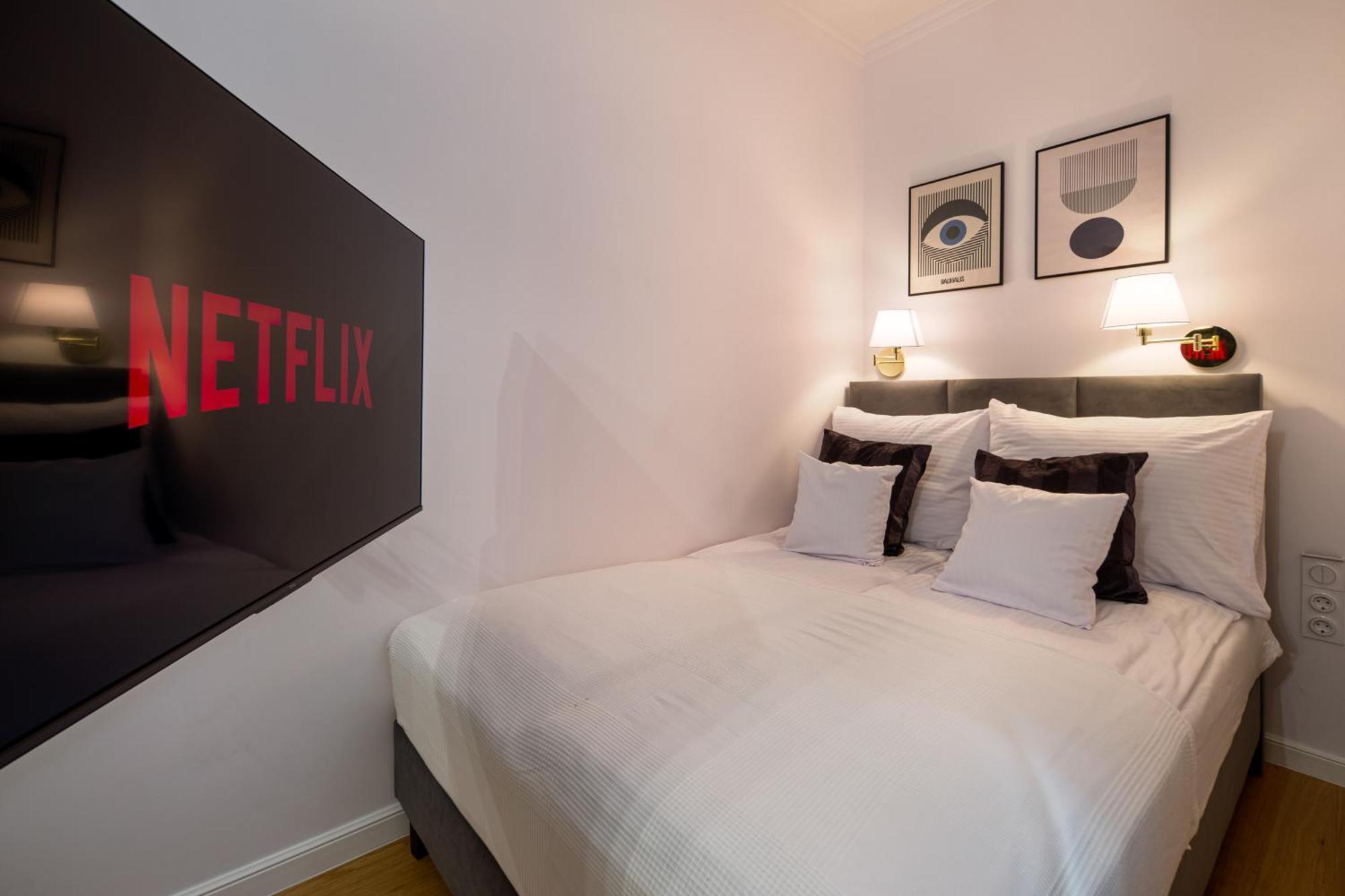 Zjawiskowy Obok Dworca Glownego Z Netflix I Ac Apartment